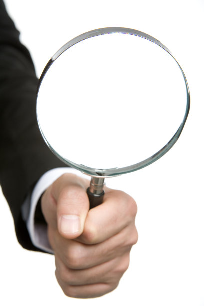 手拿放大镜图片下载