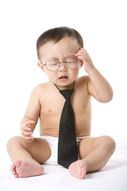 戴着眼镜和领带的婴儿图片下载