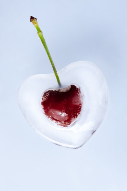 冰冻的樱桃图片下载