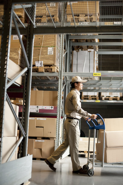 物流工作人员肖像图片下载