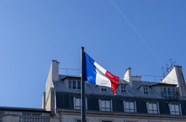 法国国旗背面点燃图片下载