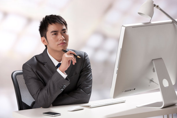 青年商务男士图片下载