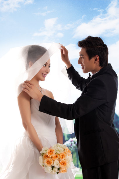 浪漫婚纱情侣图片下载