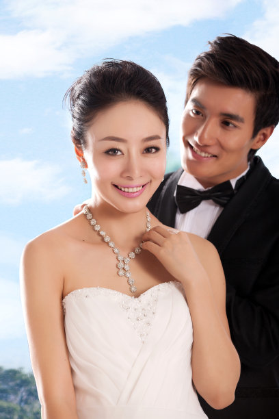 浪漫婚纱情侣图片下载