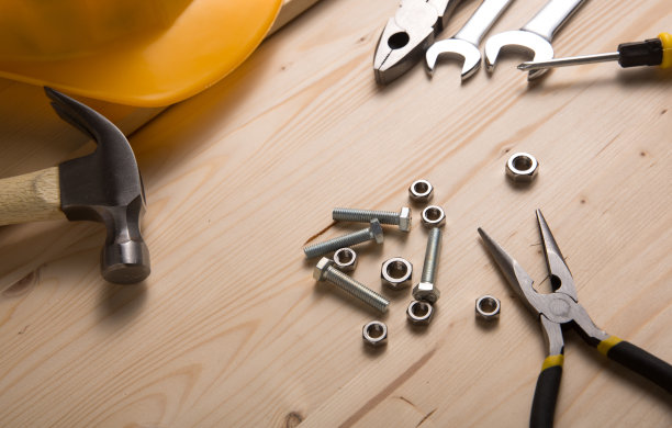 安全帽与工具图片下载