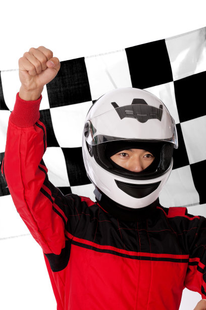 青年赛车手获胜图片下载