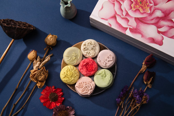 月饼与干花特写图片下载