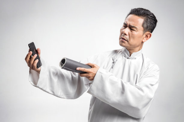 复古中老年男人图片下载