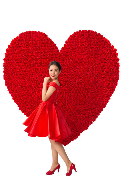 青年女人和玫瑰花图片下载