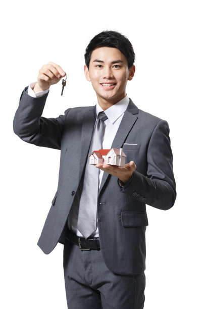 商务男人拿着房屋模型图片下载