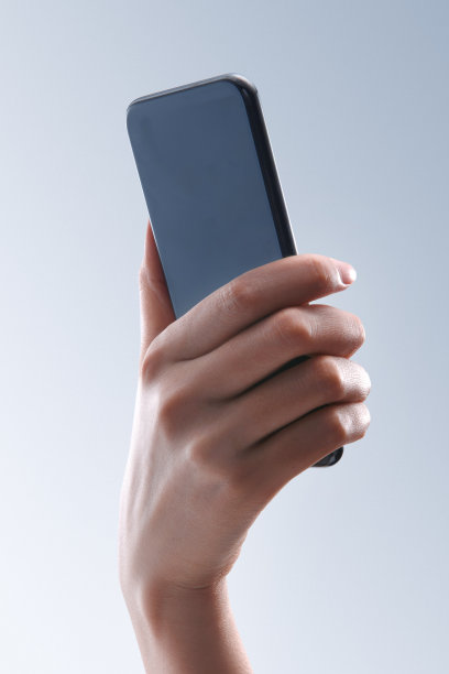 手拿手机图片下载