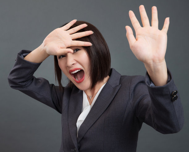 抓狂的青年女人图片下载