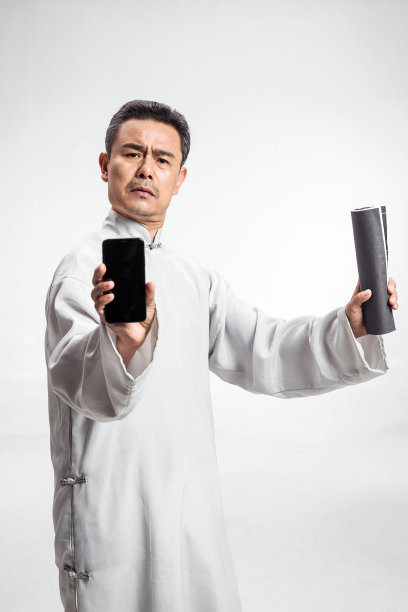 复古中老年男人图片下载