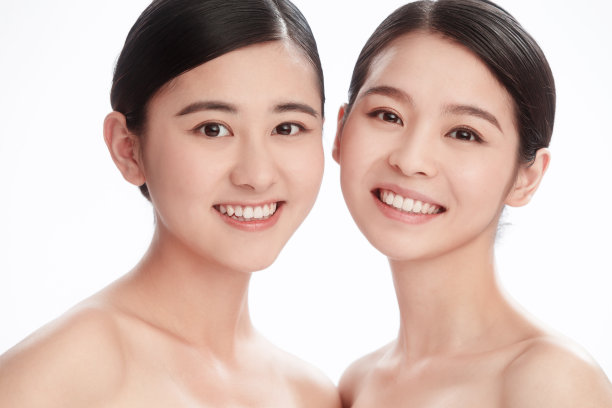 漂亮的女闺蜜图片下载