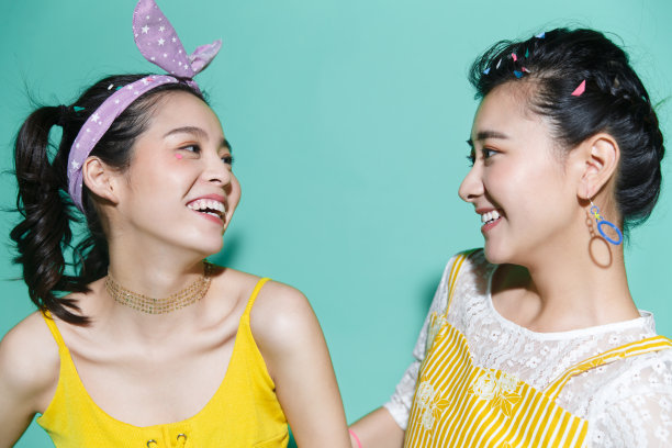 快乐的女闺蜜图片下载