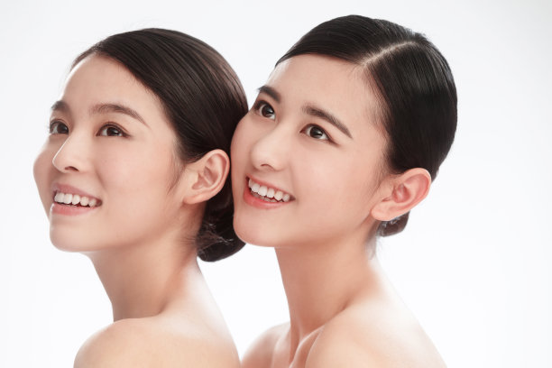 漂亮的女闺蜜图片下载