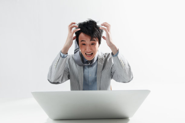 表情震惊的商务男士图片下载