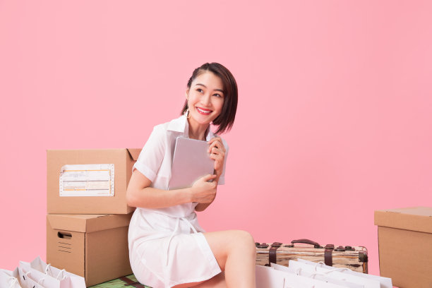 青年女销售图片下载