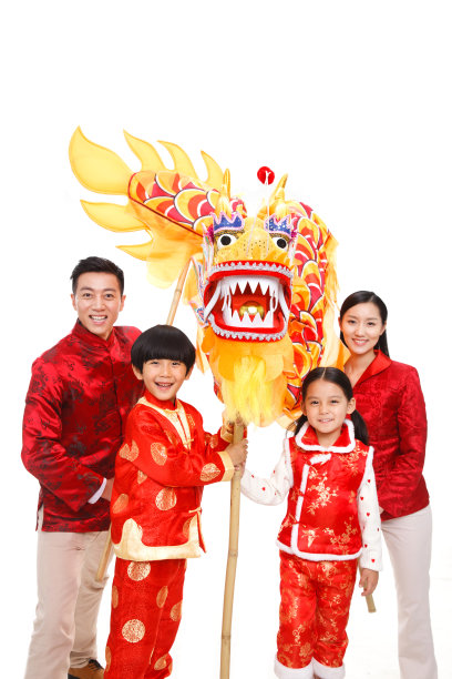 快乐家庭过新年舞龙图片下载