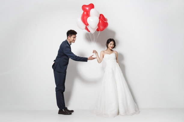 浪漫婚纱情侣图片下载