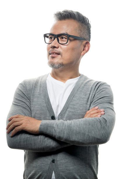 自信的中老年男士图片下载