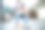 帅气的大学生教女朋友滑滑板图片下载
