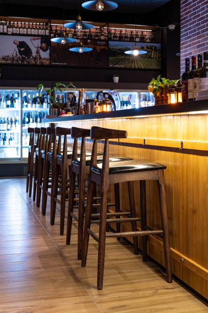 日料餐厅内部图片下载