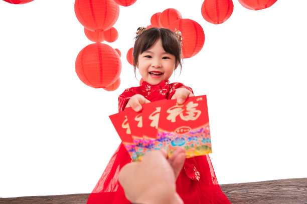 新年收到红包的快乐小女孩图片下载