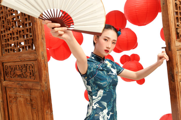 快乐女人迎新年图片下载