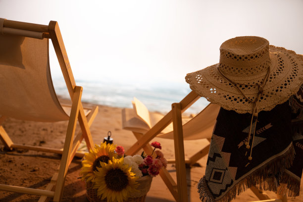 沙滩躺椅图片下载