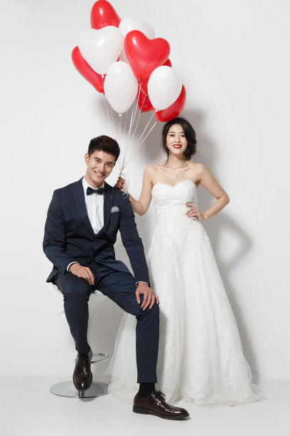 浪漫婚纱情侣图片下载