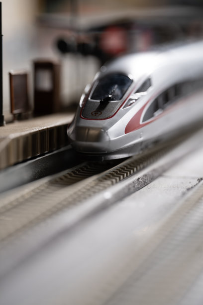 高铁模型图片下载