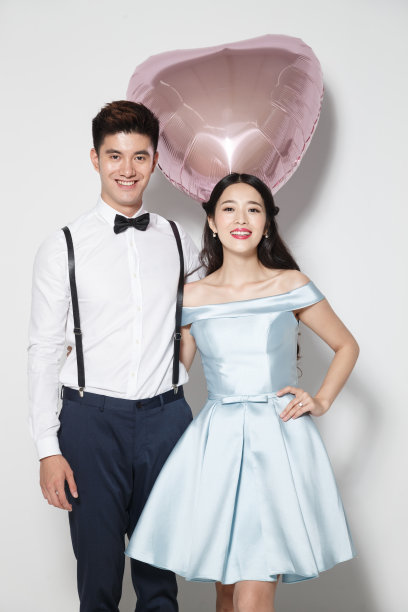 浪漫情侣图片下载