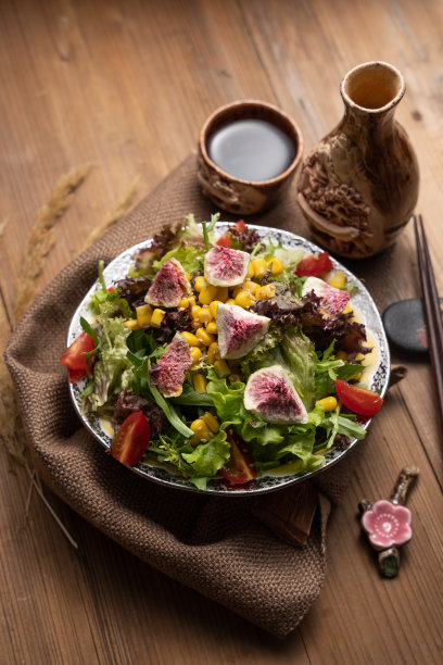 无花果沙拉图片下载