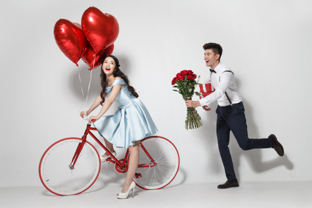 浪漫情侣素材图片