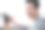 青年商务男人拿着平板电脑办公图片下载