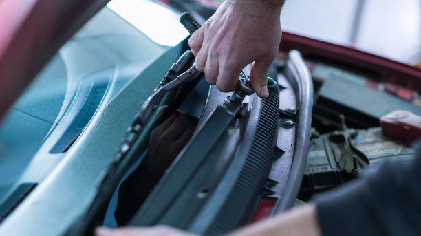 汽车修理工用棘轮扳手，库存照片图片下载