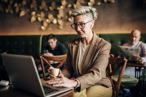 商人的咖啡馆图片下载