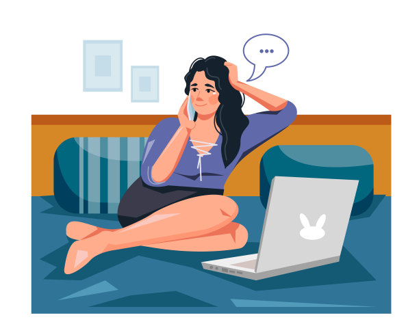 女孩坐在床上，拿着手机和笔记本电脑，在家工作图片下载