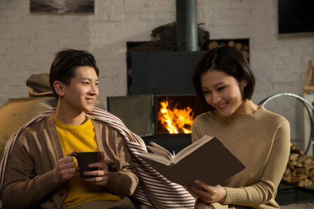 浪漫情侣图片下载