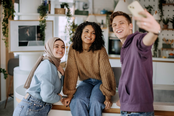 让我们自拍图片下载