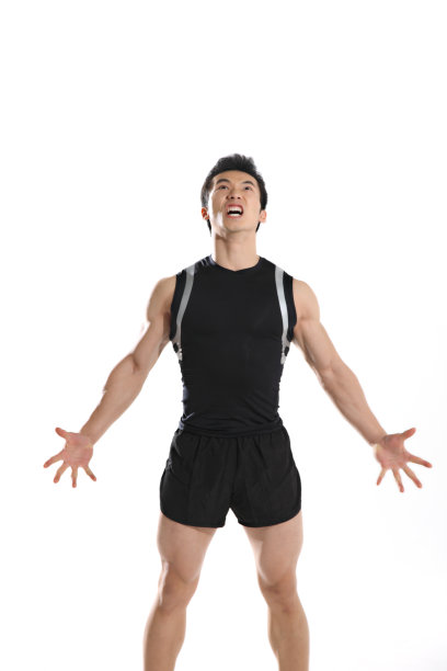 东方青年男运动员图片下载