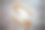 箭头设计从木制谜题上的黑色背景。图片下载