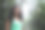 森林里一个中年女人的肖像图片下载