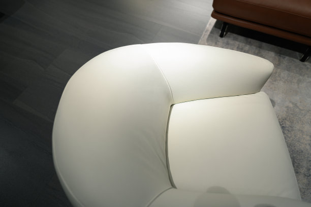 客厅的皮沙发图片下载