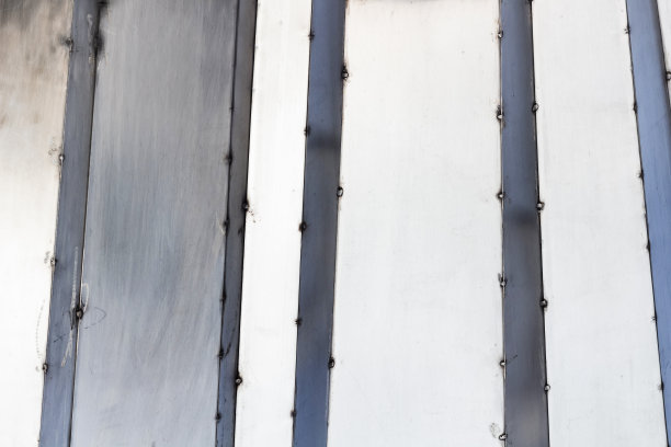 不锈钢装甲表面板的纹理照片。图片下载