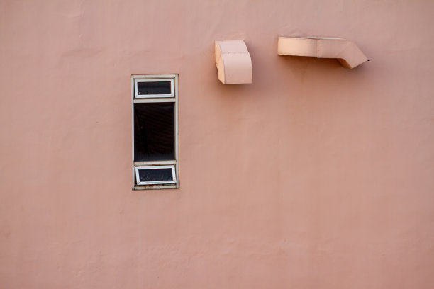 以简单的方式制作窗户，优先考虑功能，而不注重外观图片下载