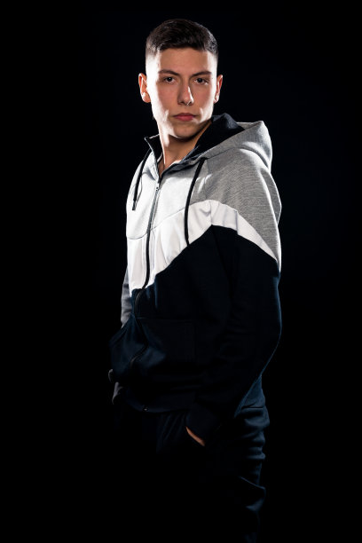 现代时尚的人图片下载