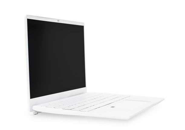 白色笔记本电脑与黑色屏幕孤立在白色背景。侧视图的现代薄笔记本。图片下载