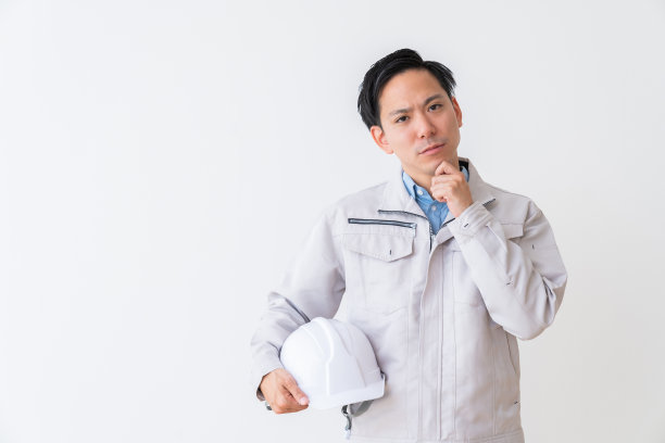 亚裔年轻建筑工人，麻烦，图片下载